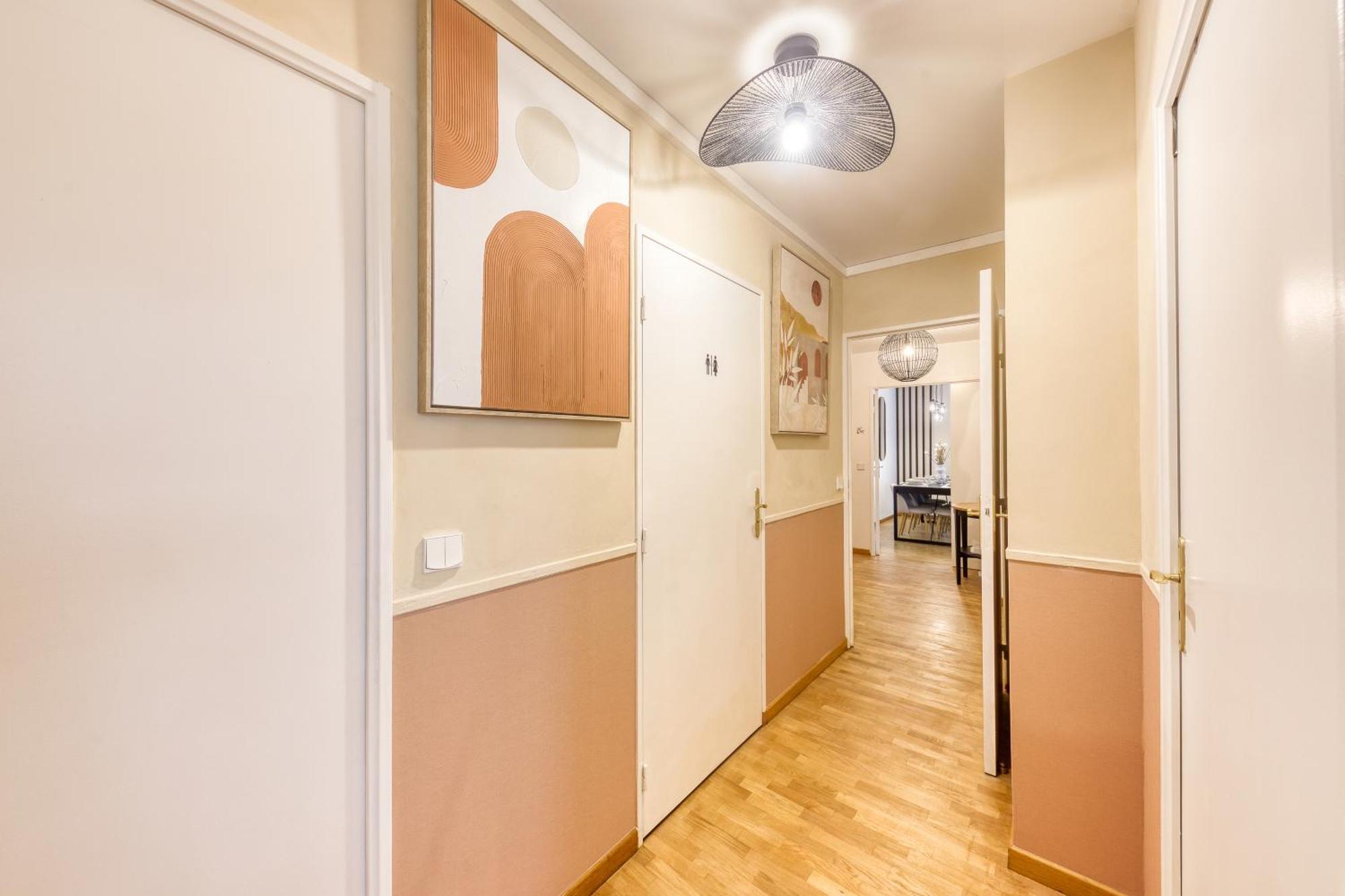 L'ilot Zen- Ideal Pour Famille-groupe-pro-double Parking-highwifi-aeroport Orly 8min-paris30min *