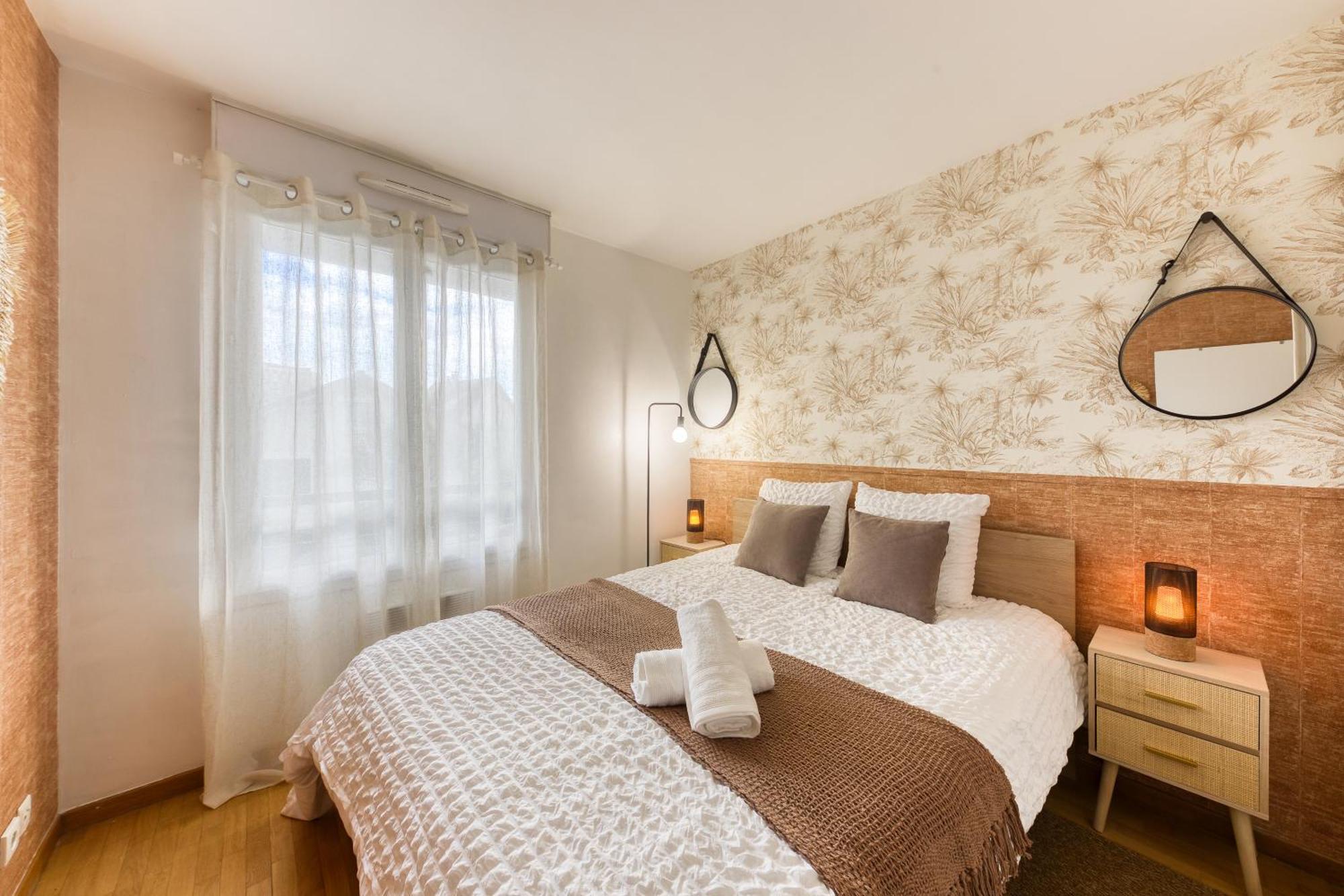 L'ilot Zen- Ideal Pour Famille-groupe-pro-double Parking-highwifi-aeroport Orly 8min-paris30min Appartement