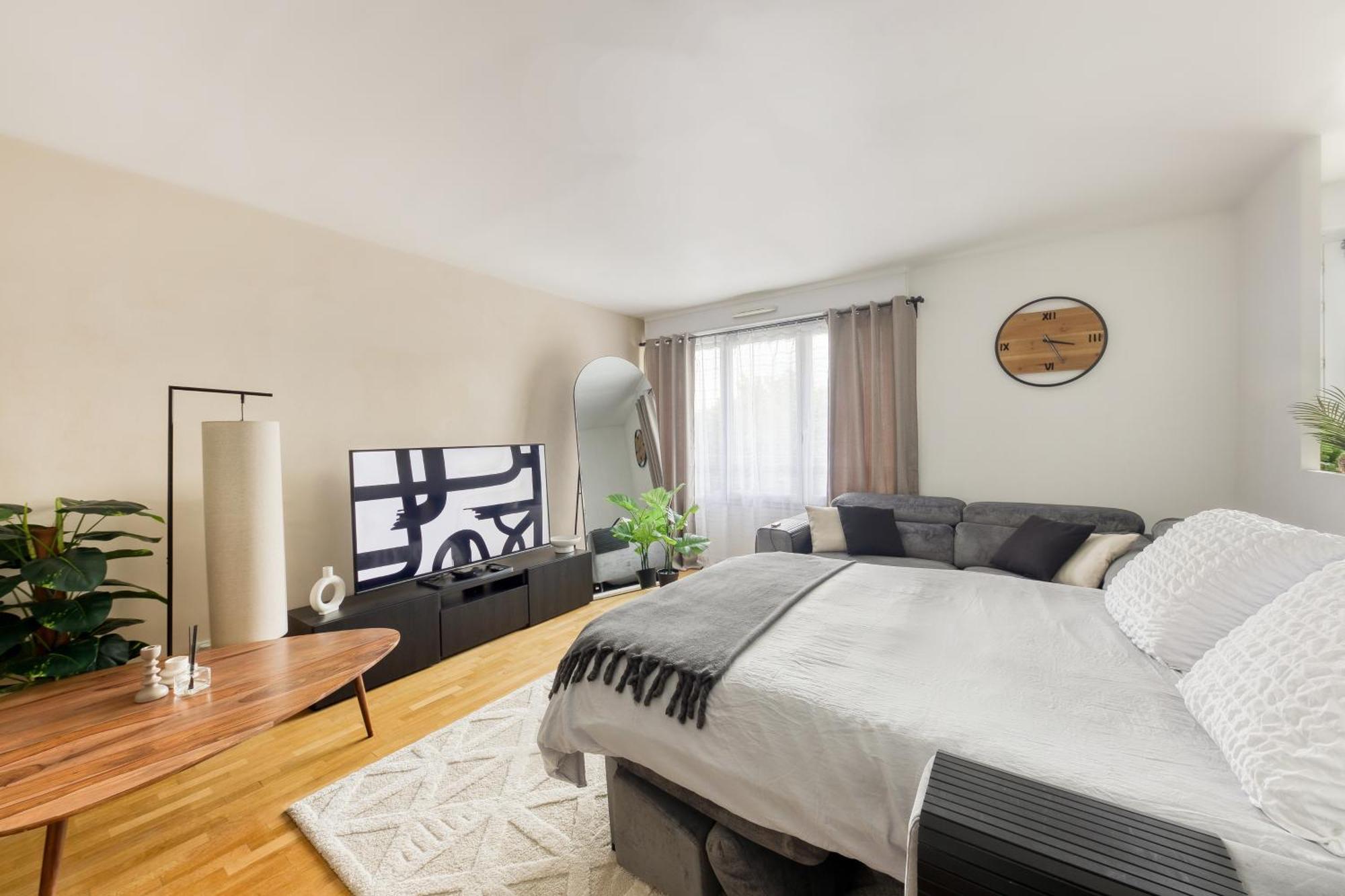 L'ilot Zen- Ideal Pour Famille-groupe-pro-double Parking-highwifi-aeroport Orly 8min-paris30min Appartement Fresnes (Val-de-Marne)